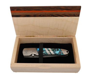 Santa Fe Stoneworks Wood Presentation Box — open, with knife